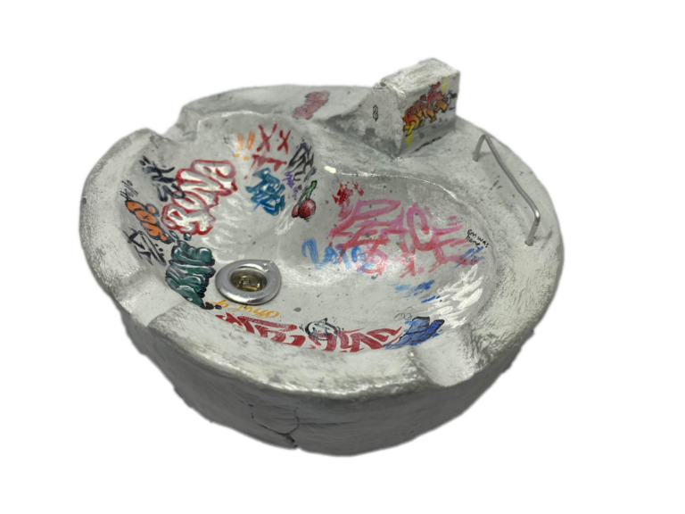 graffiti skatepark ashtray